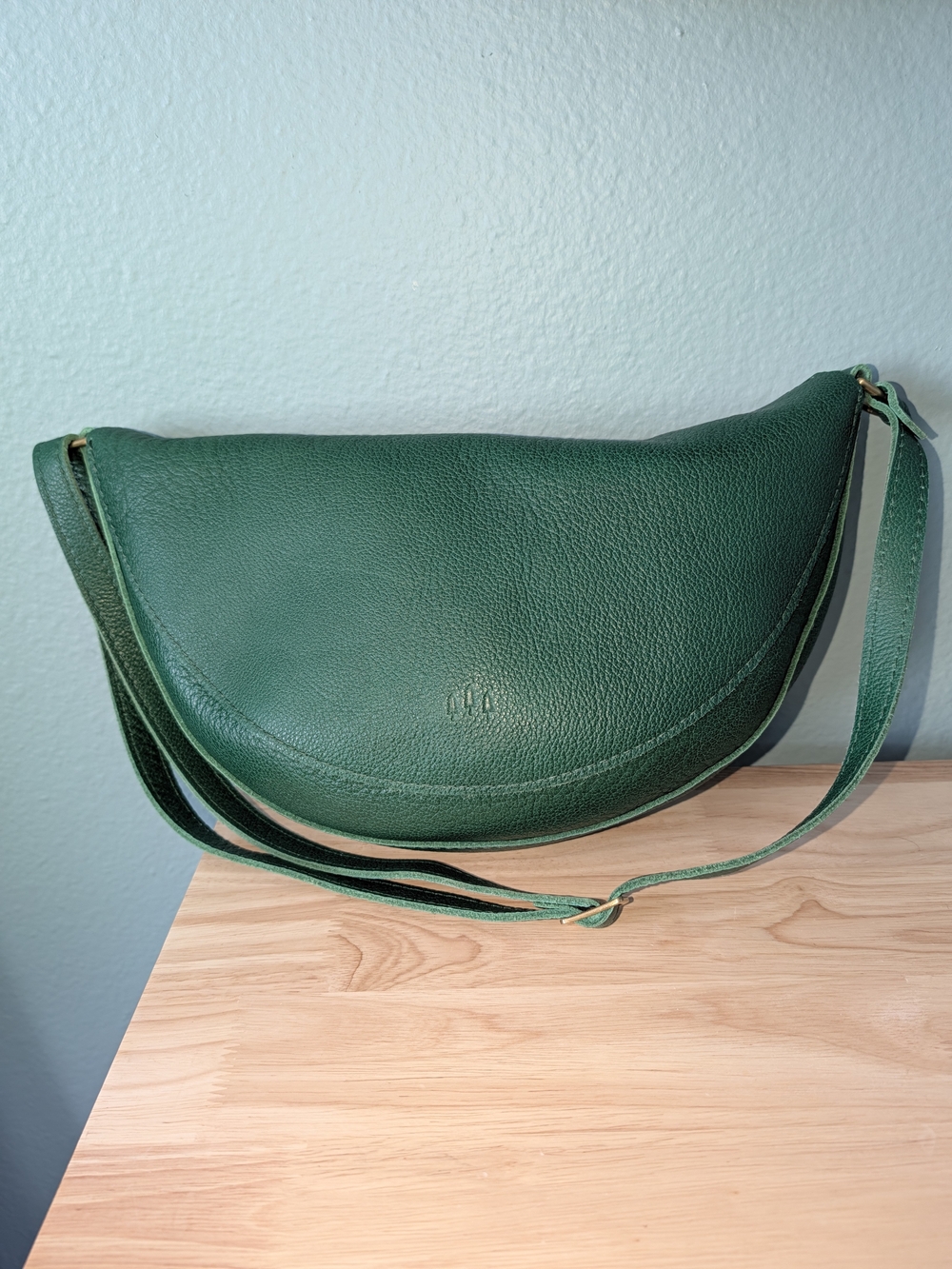 Portland Leather Goods Large Koala Sling